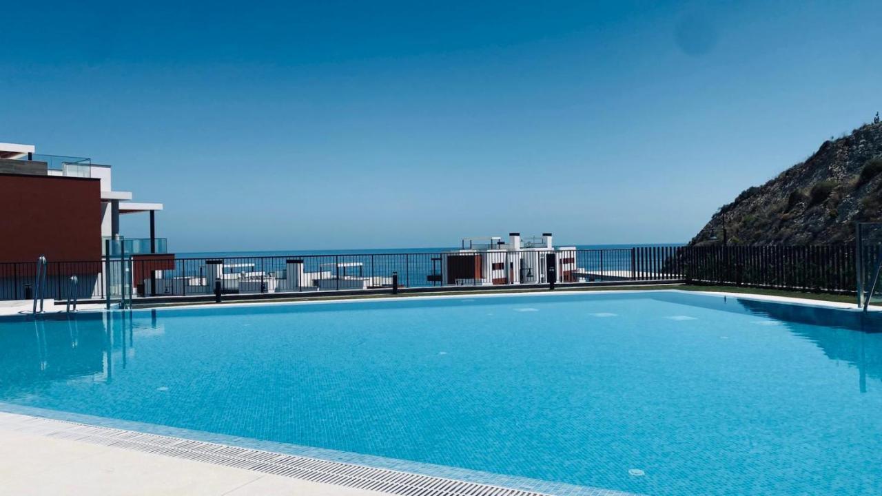 Beach Paradise In Фуэнхирола Экстерьер фото